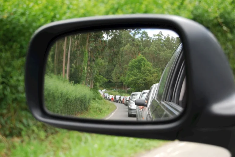 Avoid These Mistakes During Car Side Mirror Replacement