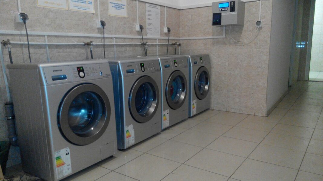 Top 3 Myths About Professional Laundry Services